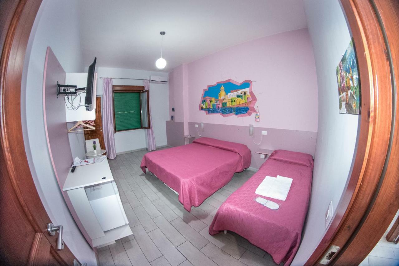 B&B Le Isole ナポリ エクステリア 写真