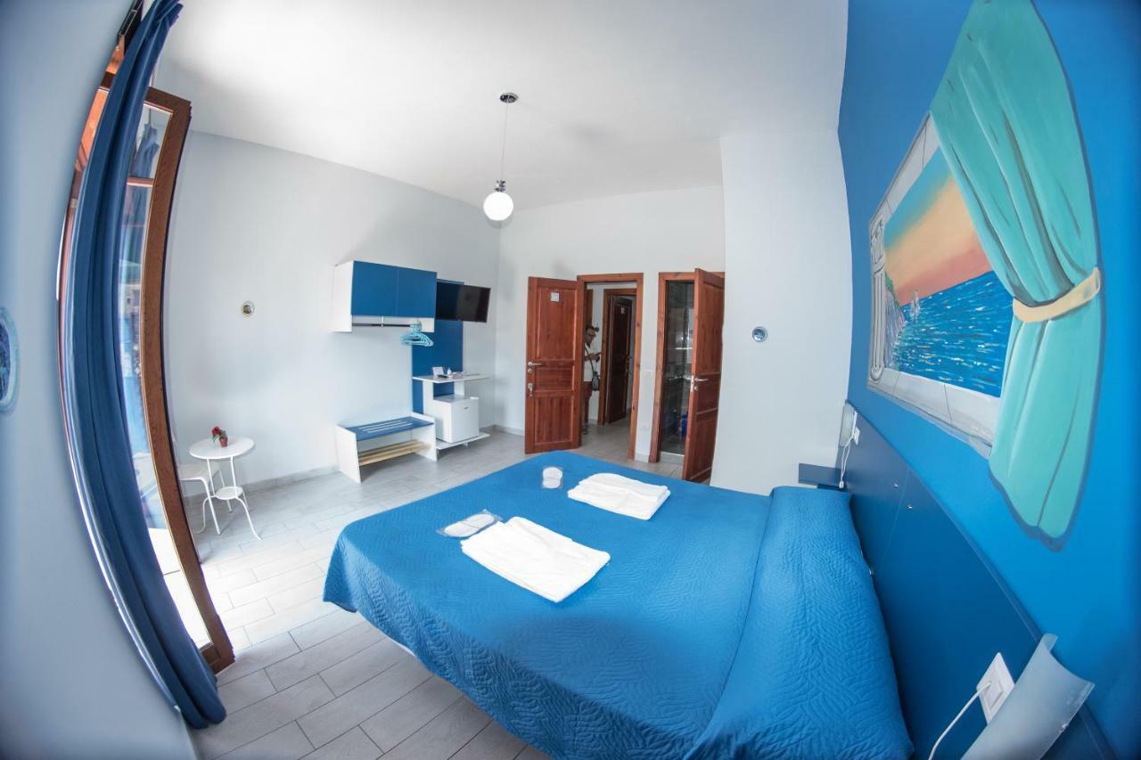 B&B Le Isole ナポリ エクステリア 写真
